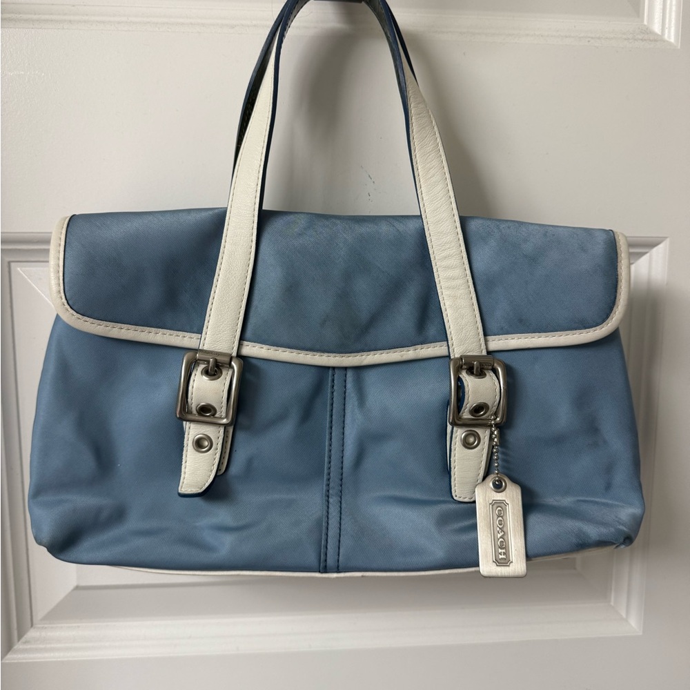 Y2K Vintage Coach Two-Tone Blue and Cream Shoulder Bag